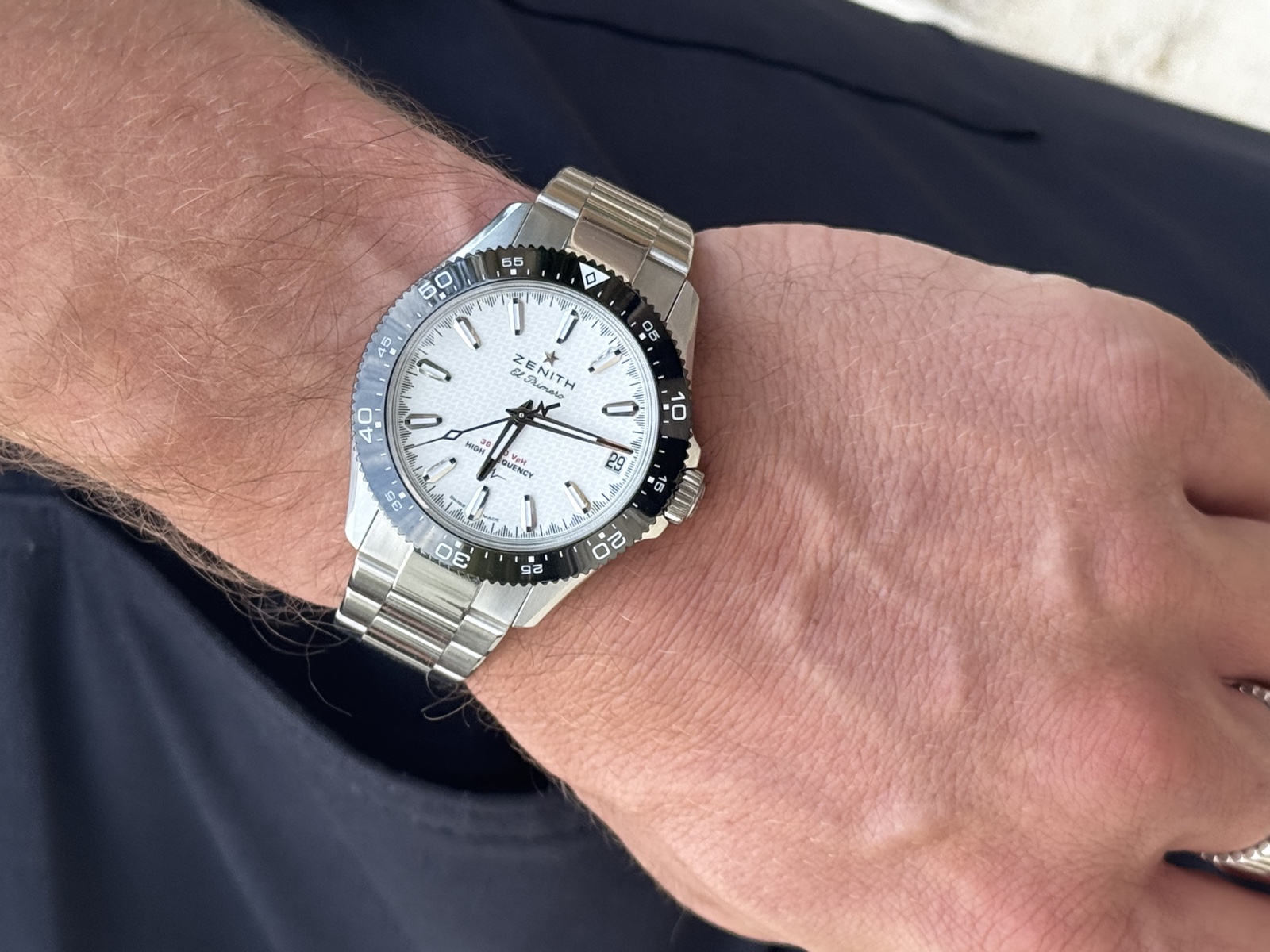 Zenith Chronomaster Solo Sport : le chronographe qui s'efface pour mieux se faire sentir